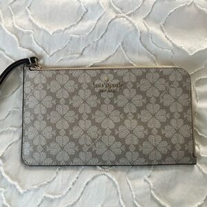 Kate Spade Wristlet